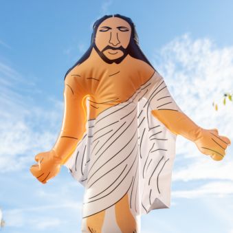 Inflatable Jesus